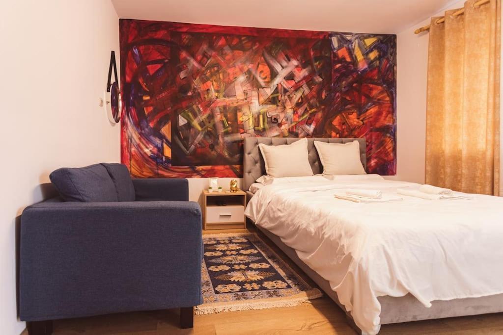 Art Studio Myslym Shyri Tiranë Eksteriør bilde